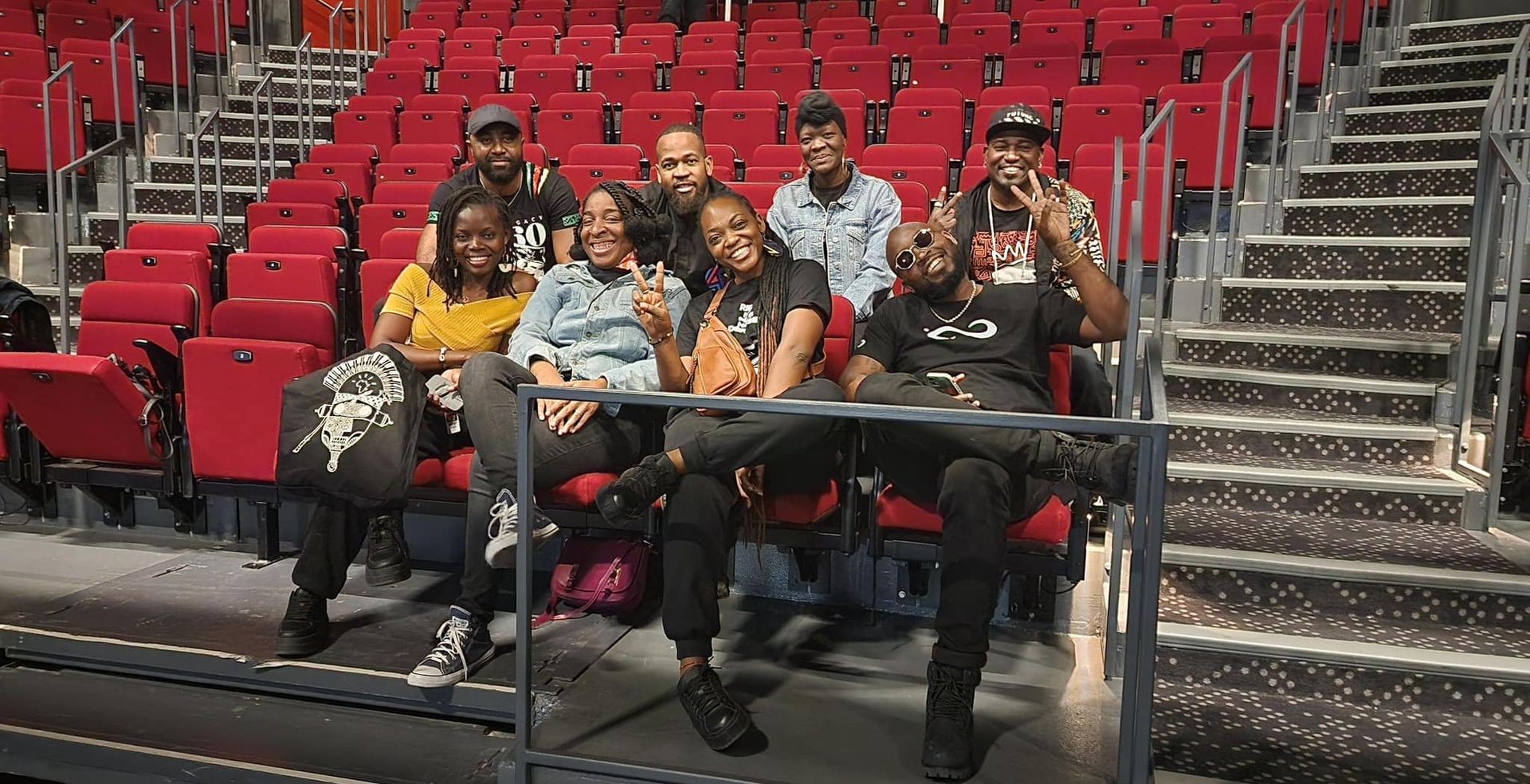 ÉQUIPE DU FESTIVAL AFROPOLITAIN NOMADE 